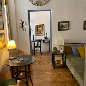 Downtown Lair Apartmán